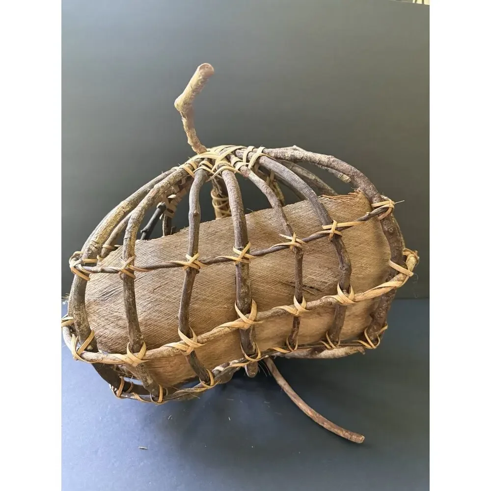 Vtg. Native American Twig Palm Husk Gods Eye Basket Folk Art Handcrafted Rustic